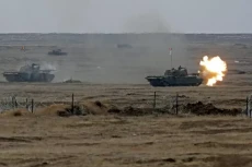 Mampukah NATO Bertahan...