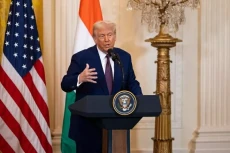 Trump Disebut akan Mencalonkan...