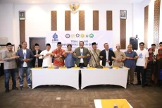 Deretan Guru Besar PTN-PTS...