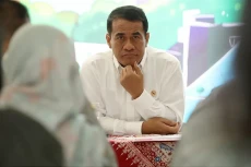 Serapan Gabah Dihentikan,...