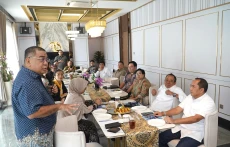 Kadin Gelar Halalbihalal...