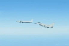2 Jet Tempur Inggris...