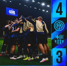 Inter Milan Ukir Sejarah...