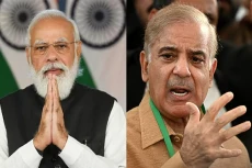 India dan Pakistan Saling...