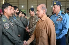 Pakistan Hancurkan Arogansi...