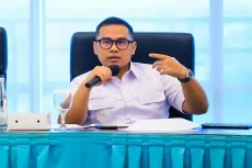 Pemkot Tangsel Bangun...