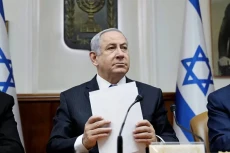 Netanyahu Kembali Diadili...