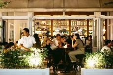 Kuliner Prancis Berbalut...