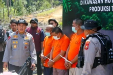 Tindak Tegas Perusakan...