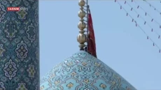 Iran Kibarkan Bendera...