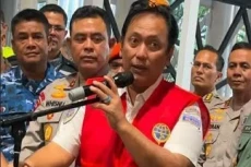 Pengirim Teror Bom Pesawat...
