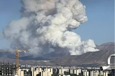 Putin: Iran Tak Minta...