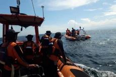 Kapal Asia Mulia Tenggelam...