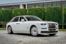 Roll-Royce Phantom Dentelle...