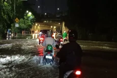 Update Banjir Jakarta,...