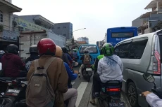 Jalan Jatinegara Barat...