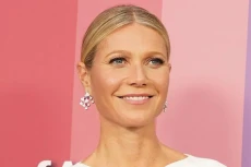 Gaji Gwyneth Paltrow...