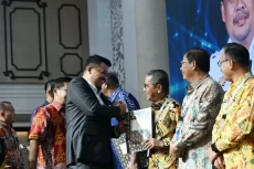 Gubsu Bobby Nasution...