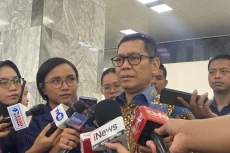 Ralat Ucapannya, Pimpinan...