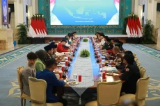 Dialog di Istana Negara,...