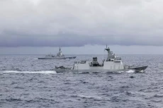 Kapal Perang Australia...