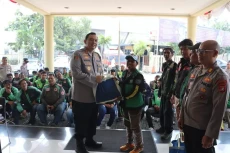 Polres Priok Gelar Bakti...