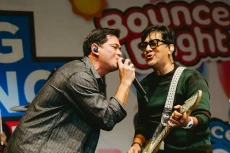 10 Band Indonesia dengan...