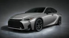 Lexus IS Batal Disuntik...