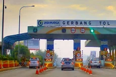 Urai Kemacetan di Stasiun...