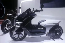 Honda Bakal Kasih Kejutan...