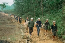 Kunjungi Baduy Dalam,...