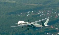 Takut Diintai Rusia,...