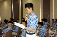 Persiapan Acara Besok,...