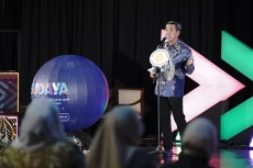 Kemenbud Luncurkan Budaya...