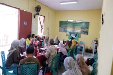 FIA UI Gerakkan Warga...