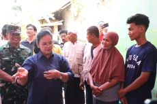Wali kota Agustina Wilujeng...