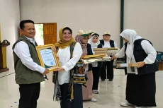 Sukabumi Dongkrak Agroindustri...