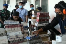 Kebijakan Cukai Rokok...
