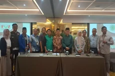 MUI Galang Donasi di...