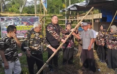 Sandi Mandela Tegaskan...