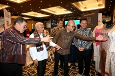Pemprov Sumut Luncurkan...