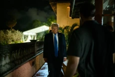 Trump Marah 2 Tentara...