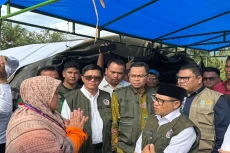 Kunjungi Lokasi Banjir...