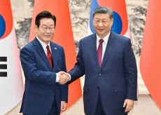 Lee dan Xi Bertemu di...