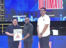 Kolaborasi Perdana di...