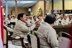 Presiden Ingin Menempa...