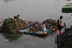 Tangani Sampah Jakarta,...