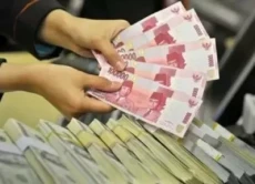 Dolar AS Dekati Rp17.000,...