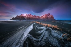 Setelah Menarget Greenland,...