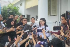 Dana Riset Naik 218%...